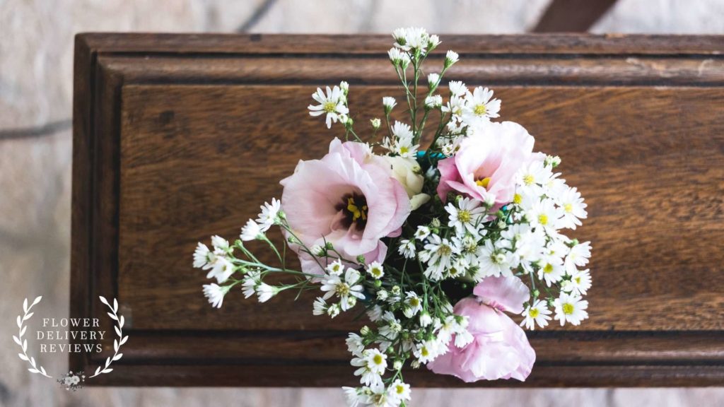 What flowers are appropriate for a funeral